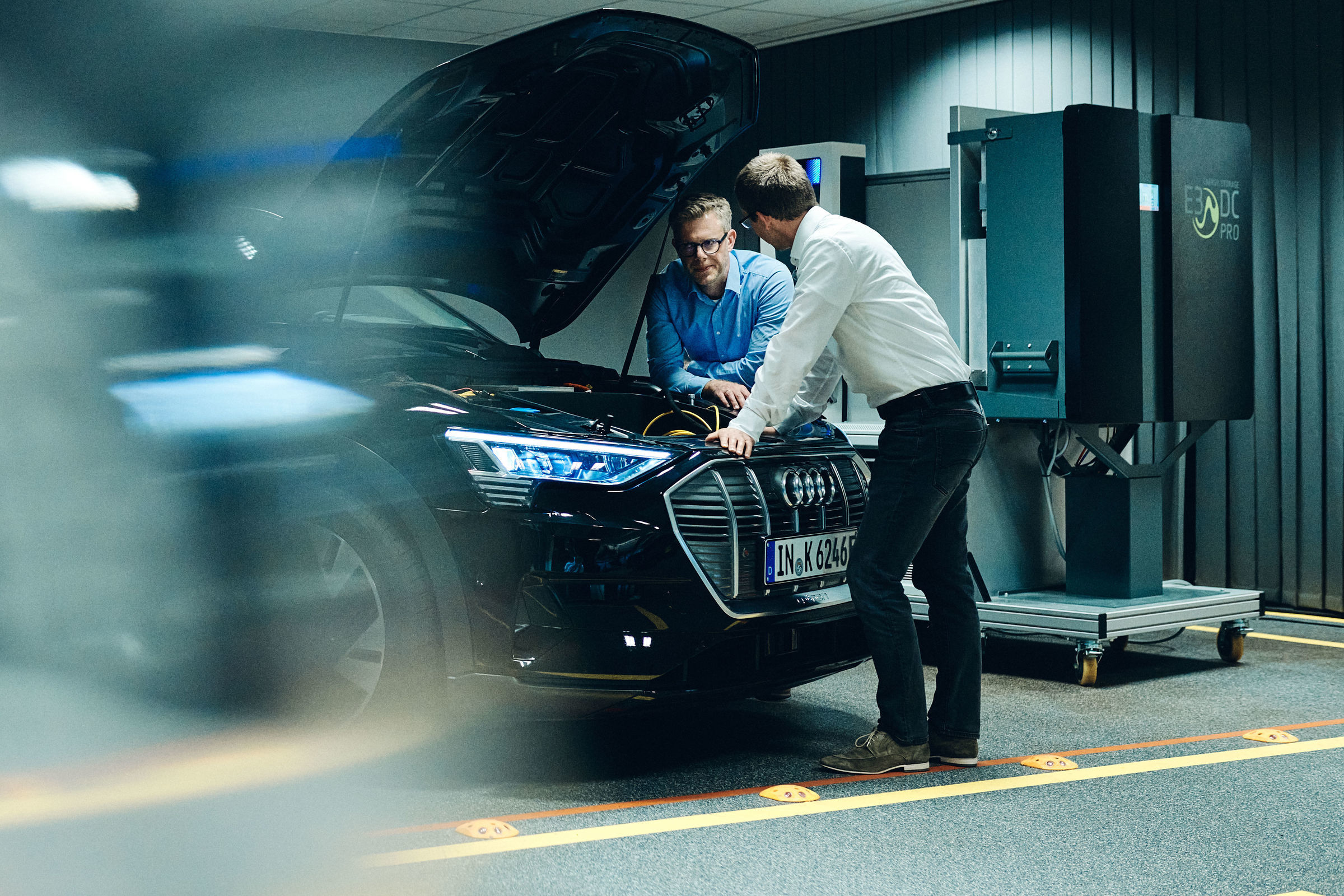 the battery of an Audi e-tron could supply a single-family home with energy for around one week independently.