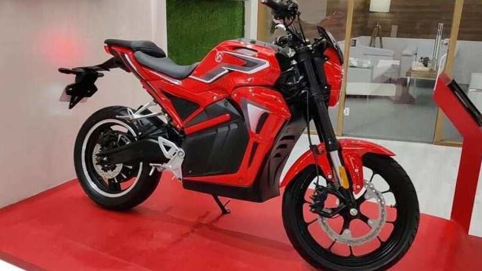 electric two wheeler hero