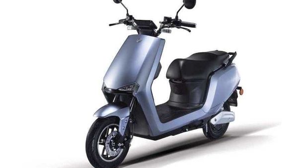 used electric scooty