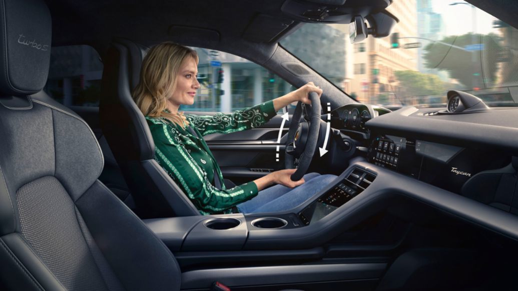 Power Steering Plus operates on the basis of the vehicle’s speed. It reacts directly and accurately at high speeds and provides stronger steering support at lower speeds. Power Steering Plus operates on the basis of the vehicle’s speed. It reacts directly and accurately at high speeds and provides stronger steering support at lower speeds.
