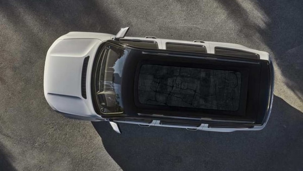 2021 Jeep Grand Wagoneer features a large sized sky roof.