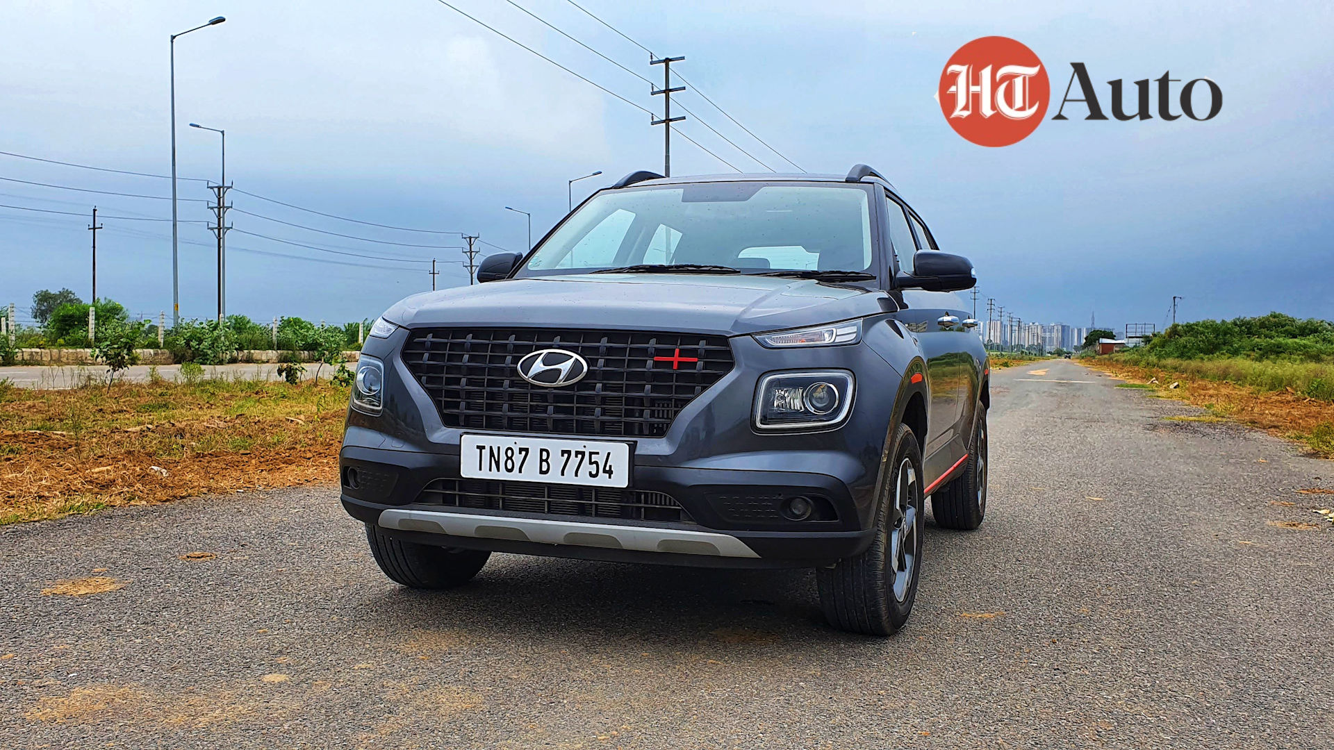 Hyundai remains committed to the visual appeal of the Venue which now comes with the option of dual-tone colours. (Photo: Sabyasachi Dasgupta/HTAuto)