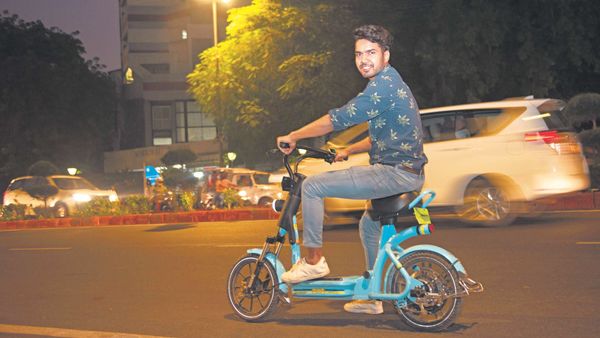 Yulu bikes in online bkc