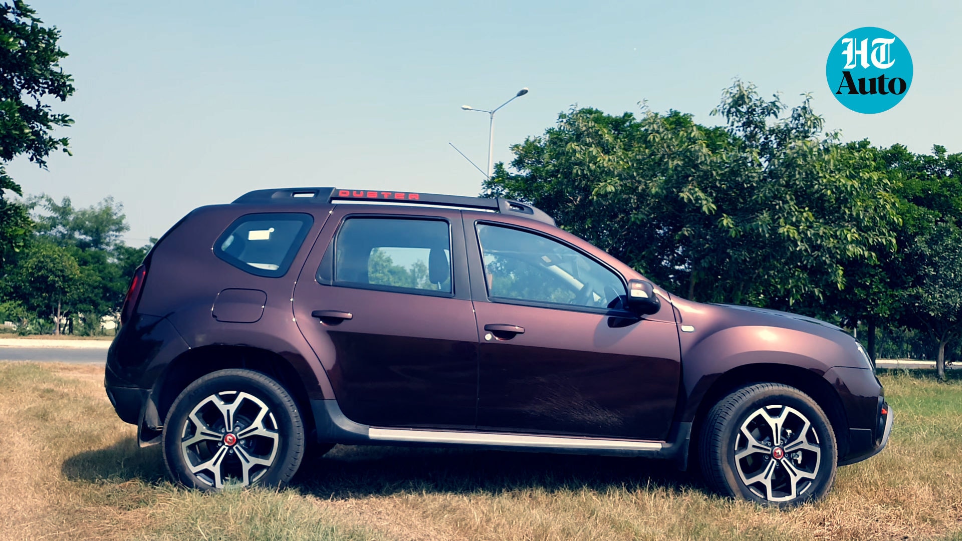 The new alloys make the Duster Turbo look more appealing. (Photo - Sabyasachi Dasgupta) The new alloys make the Duster Turbo look more appealing. (Photo - Sabyasachi Dasgupta)