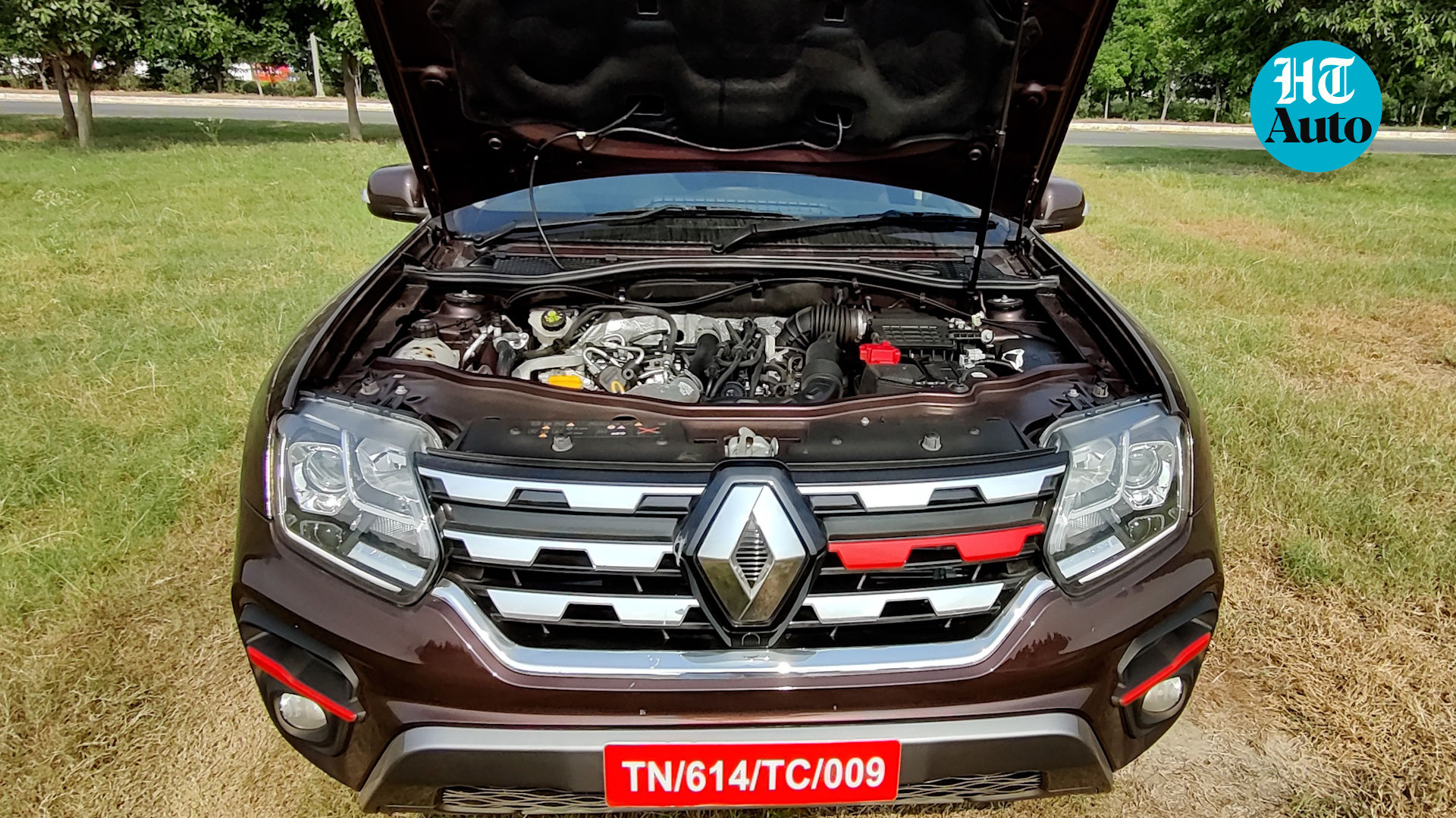 Renault says the engine inside Duster Turbo benefits from advanced technologies like Gasoline Direct Injection (GDI) which provides high performance and efficiency, Dual Variable Valve Timing (VVT) for higher torque at lower rpm and reduced emissions. (Photo - Sabyasachi Dasgupta) Renault says the engine inside Duster Turbo benefits from advanced technologies like Gasoline Direct Injection (GDI) which provides high performance and efficiency, Dual Variable Valve Timing (VVT) for higher torque at lower rpm and reduced emissions. (Photo - Sabyasachi Dasgupta)