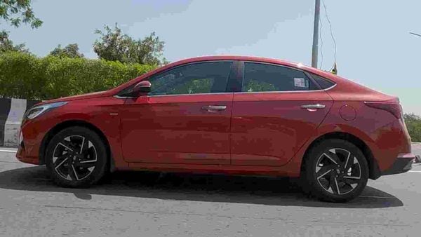 Hyundai verna deals e