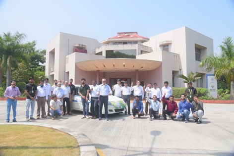 The hydrogen fuel-cell vehicle's trials were conducted by The Council of Scientific and Industrial Research (CSIR) and KPIT Technologies