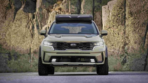 The Sorento Zion Edition is meant to tackle sand dunes. The Sorento Zion Edition is meant to tackle sand dunes.