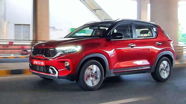 Kia Sonet Beats Venue Vitara Brezza Takes Crown In Sub Compact Suv Segment