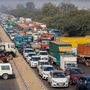 Traffic jam on the Delhi-Sonipat highway near Mukarba Chowk. (PTI)