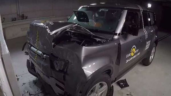 Land Rover Defender 110 during Euro NCAP crash tests. (Courtesy: Video on Youtube posted by Euro NCAP)