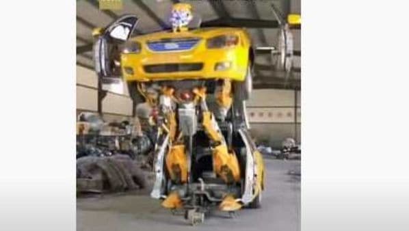 car changing into robot