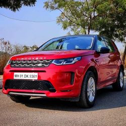 Land Rover Discovery Sport 2020 can serve as daily commute horse as well as impress with its off-road capabilities. (HT Auto/Sabyasachi Dasgupta)