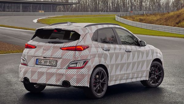 Just like other N models, Hyundai Kona N will be equipped with high-performance driving features such as Launch Control. Just like other N models, Hyundai Kona N will be equipped with high-performance driving features such as Launch Control.