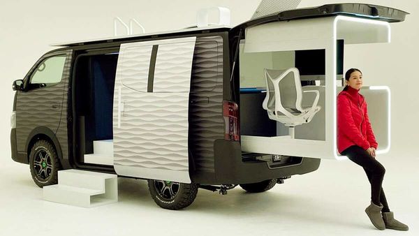 Nissan NV350 Caravan Office Pod Concept