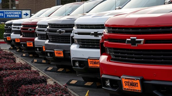 GM previously paid about $2.6 billion in total penalties and fines tied to the ignition switch issue, including $900 million to settle a U.S. Justice Department criminal investigation and $1 million to resolve a U.S. Securities and Exchange Commission accounting case. (Bloomberg)