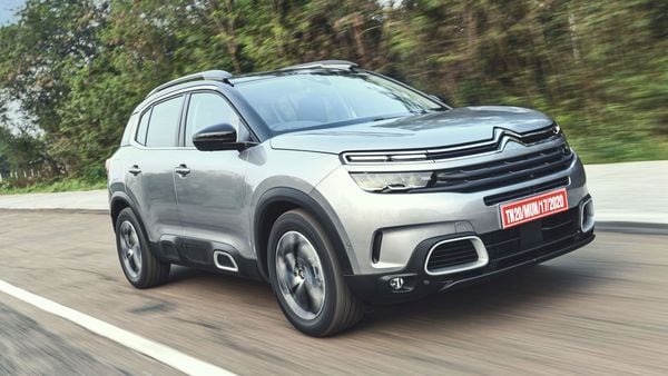 Watch the first drive review of Citroen C5 Aircross SUV 