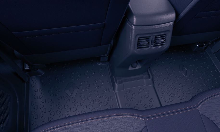 Kiger gets 3D floor mats as part of its accessory pack offerings, One may also choose designer mats, carpet mat or PVC transparent or black mat.