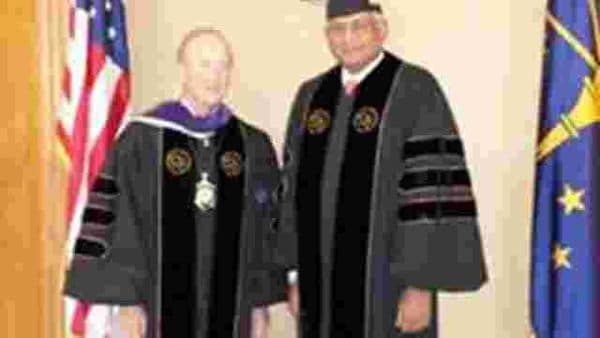 Venu-Srinivasan-honoured-by-Purdue-University