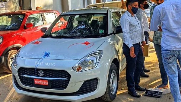 2022 Maruti Suzuki Swift Facelift 🔥 New Swift Zxi Manual - Most Detailed  Walkaround Video! 