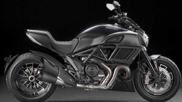 The-2015-Ducati-Diavel-is-available-now-Prices-start-at-17-995-Photo-AFP