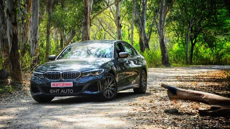 The BMW M340i takes the visual highs of the 3 Series and adds sporty touches all around. (HT Auto/Sanjay Rohilla)