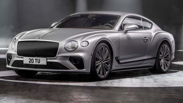 The Continental GT has a very noticeable bump up in power output over its predecessor. Coupled with audacious torque of 900 Nm, the luxury car fires to 100 kmph in heart-stopping 3.5 seconds. The top speed is set at 335 kmph. The Continental GT has a very noticeable bump up in power output over its predecessor. Coupled with audacious torque of 900 Nm, the luxury car fires to 100 kmph in heart-stopping 3.5 seconds. The top speed is set at 335 kmph.