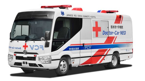  Toyota will put its fuel cell electric vehicle to trial as a mobile clinic unit.