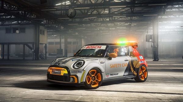 The Electric Mini safety car has received a host of special modifications for the Formula E duty.