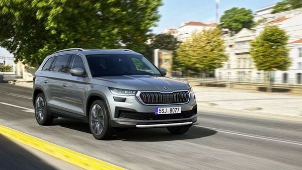 India Bound 2021 Skoda Kodiaq Suv Facelift Debuts With A New Petrol Engine