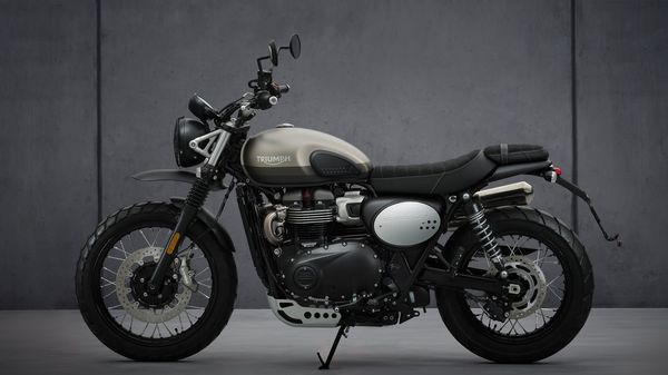The price of this special edition is 11,500 euros (roughly converted to ₹10.42 lakh). Each of the 775 units will be delivered with its own personalised certificate of authenticity with the chassis number. The price of this special edition is 11,500 euros (roughly converted to <span class='webrupee'>₹</span>10.42 lakh). Each of the 775 units will be delivered with its own personalised certificate of authenticity with the chassis number.