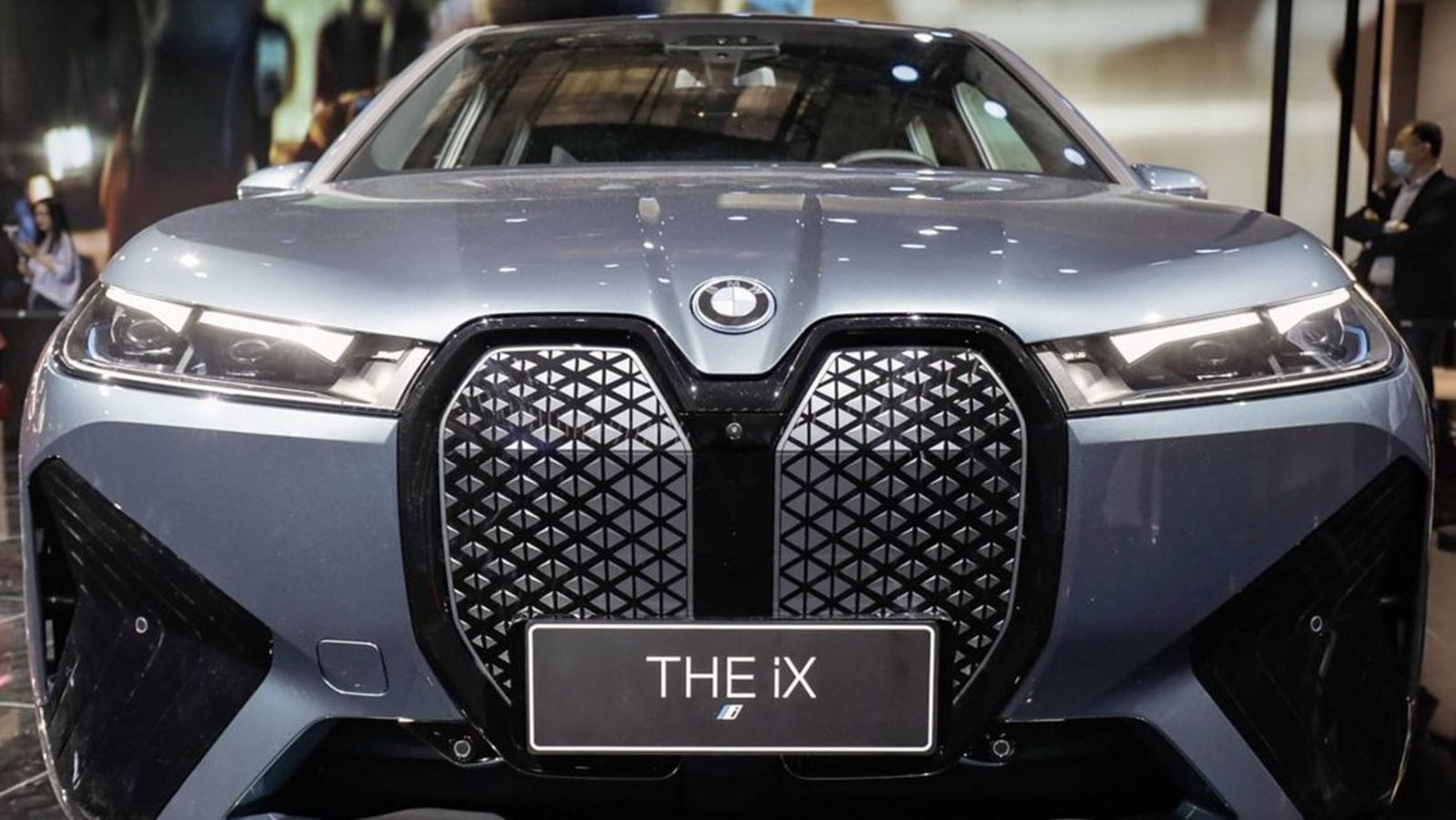 Signature Car Grilles of Popular Companies: BMW, Ford & More