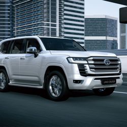 2022 Toyota Land Cruiser 300 breaks cover with improved off-road capabilities. Toyota has used the modular TNGA platform as a base for the new LC300 model.