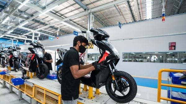 Under the revised rule for availing incentives for electric two-wheelers come with a maximum cap of 40% of the vehicle cost.