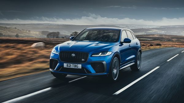 21 Jaguar F Pace Svr Performance Suv Main Features Autobala