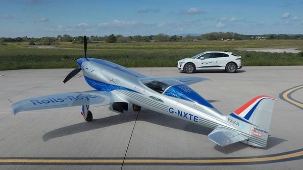 Rolls-Royce electric plane and Jaguar I-Pace electric car