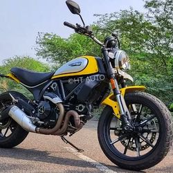 The new Scrambler Icon has been priced at ₹8.49 lakh, making it costlier than the Icon Dark trim.