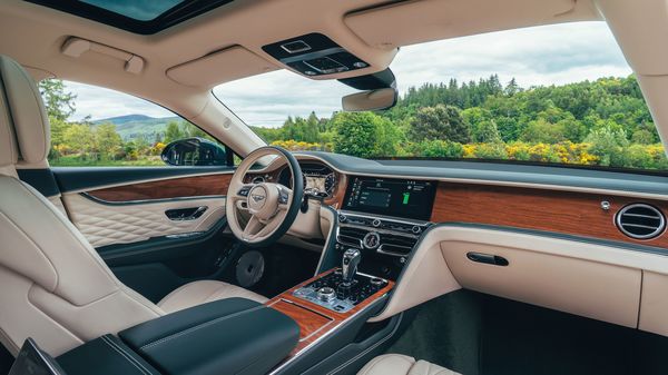Interior of the Bentley Flying Spur Hybrid Interior of the Bentley Flying Spur Hybrid