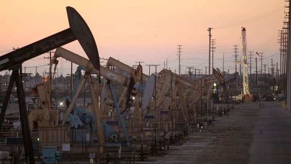 The deal, agreed at a hastily convened Sunday meeting ahead of a long Islamic holiday, allows for monthly supply hikes of 400,000 barrels a day. (REUTERS)