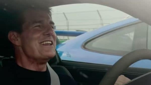 Tom Cruise created several Top Gun moments in the video. (Image: Youtube/SeventySixBucks)