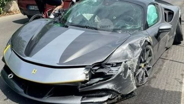 Expensive Ferrari Sf90 Endures Serious Damage In Crash