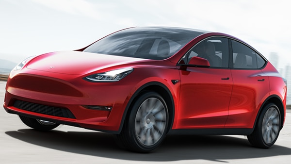 tesla 202124 software update brings the long anticipated car wash mode disney and more update - drive tesla on tesla car wash mode model y