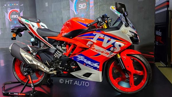 Tvs apache new on sale bike 2021