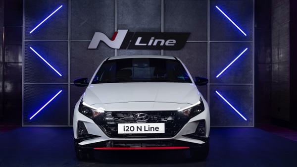 Hyundai i20 vs Hyundai i20 N Line: All the updates explained