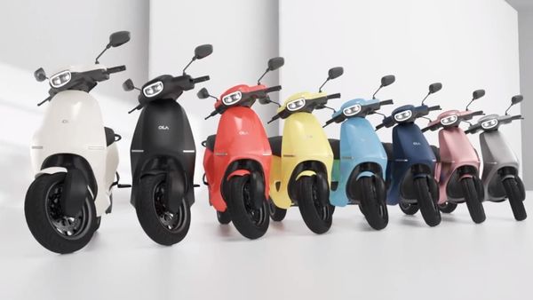 Ola Electric scooters S1 and S1 Pro have received huge response on day one of its bookings. (Twiiter/Bhavish Aggarwal)