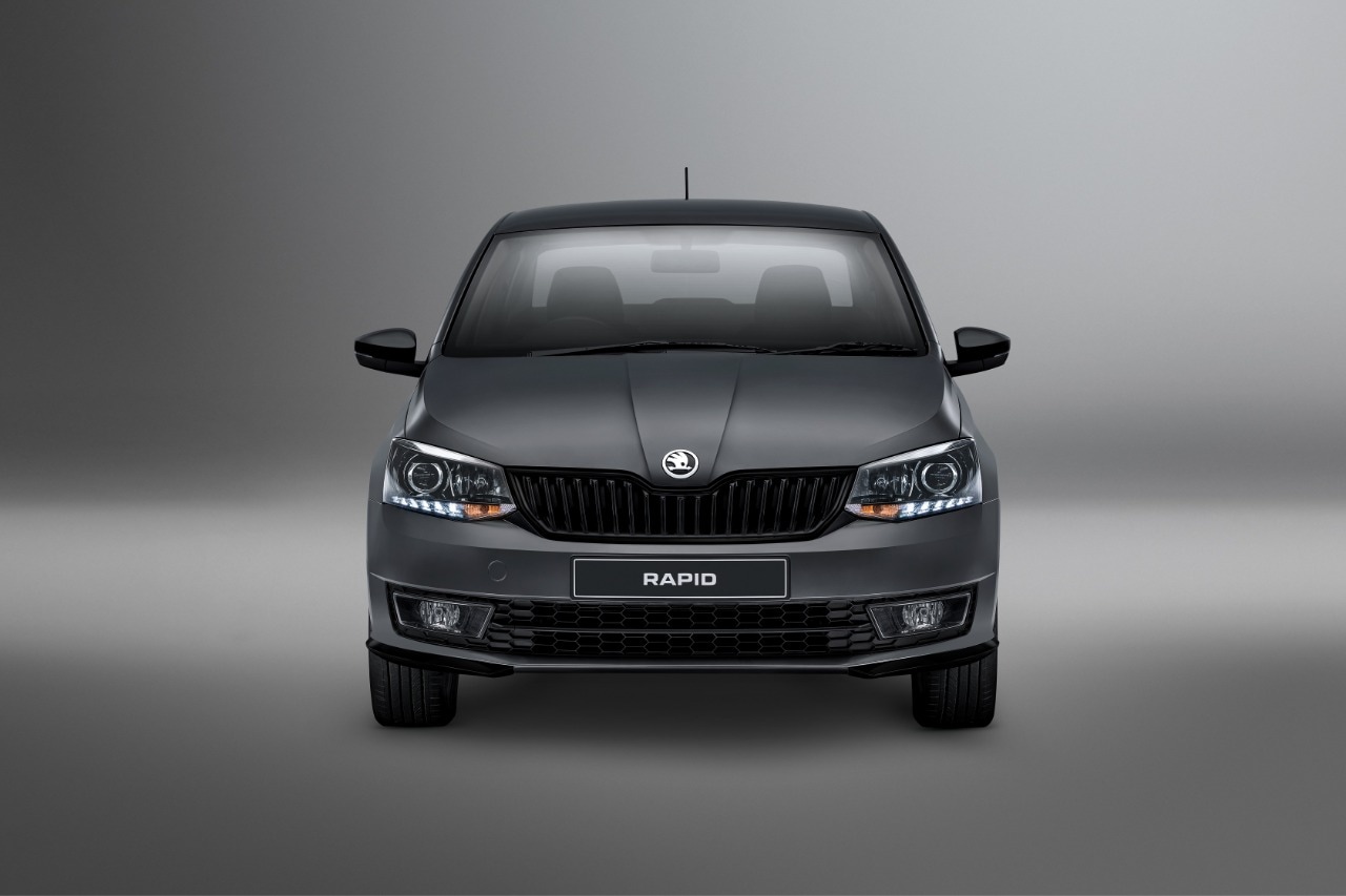Skoda Rapid Matte Edition's front profile looks bit different with the exclusive colour theme. Skoda Rapid Matte Edition's front profile looks bit different with the exclusive colour theme.