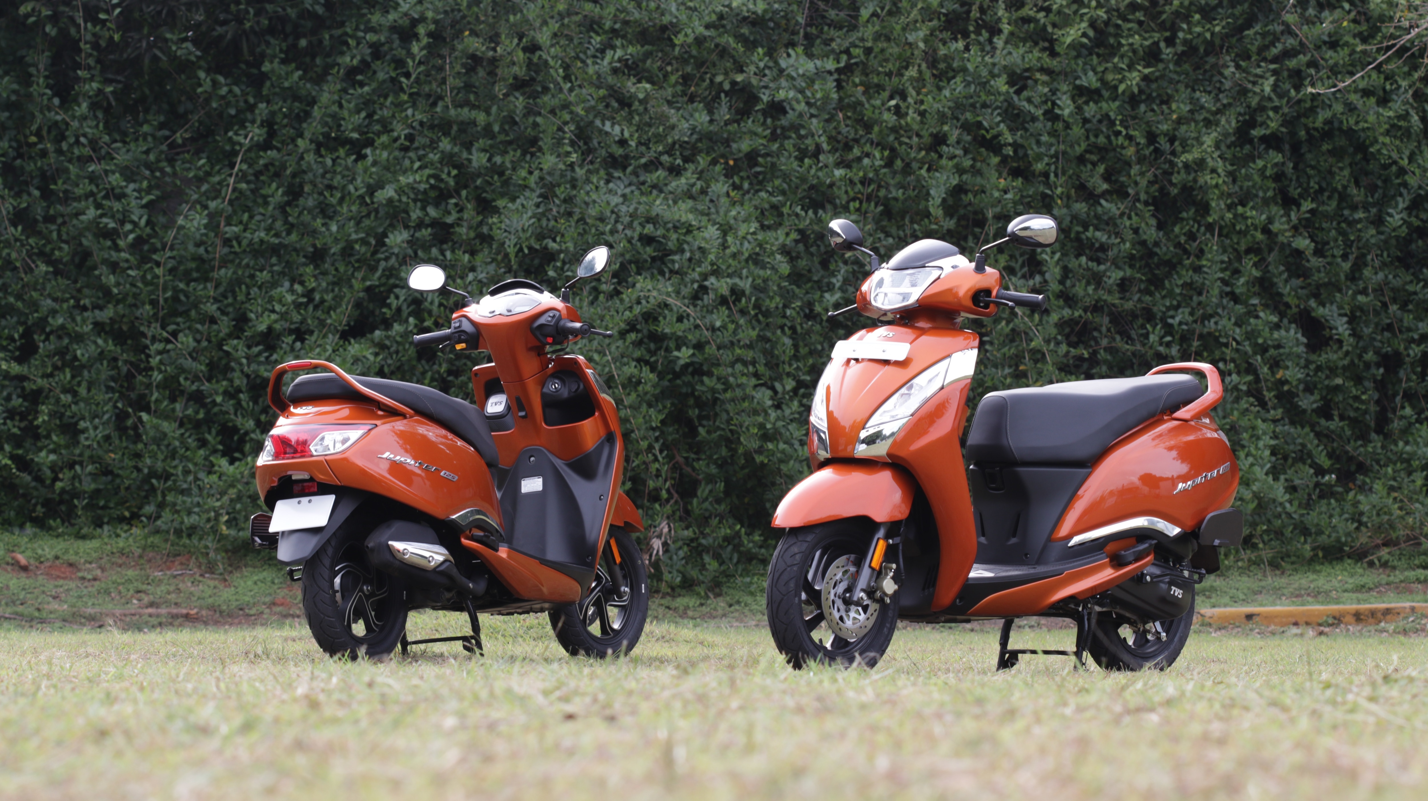 The Jupiter 125 receives the Intelli-Go technology from TVS which boosts the overall efficiency of the scooter.