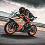KTM has increased fuel tank volume from 9.5 liters to 13.7 liters on the new RC 200.&nbsp;