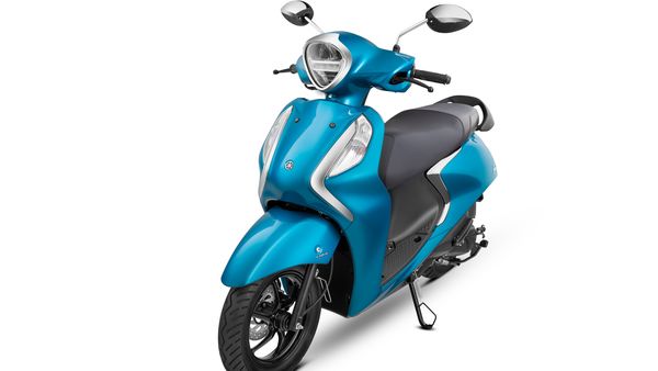 Yamaha scooty online bs6