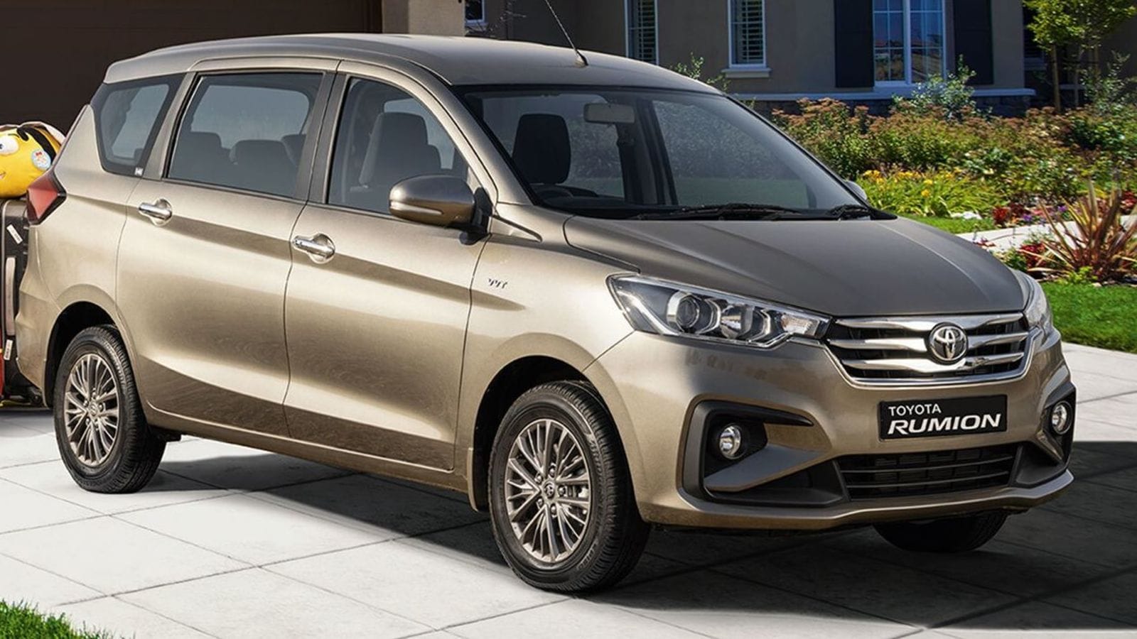 Maruti Suzuki Ertiga-based Toyota Rumion trademarked in India. Launch  imminent? | HT Auto